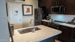 Photo #4: 6643749 Listing