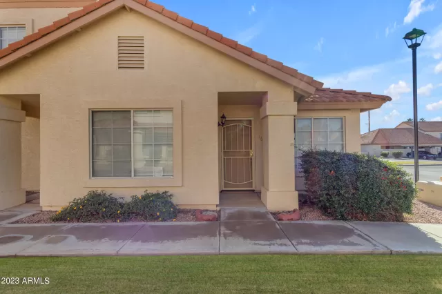 MLS: 6643794 Condo For Sale