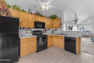 Photo #6: 6643794 Listing 