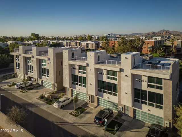 MLS: 6643974 Condo For Sale