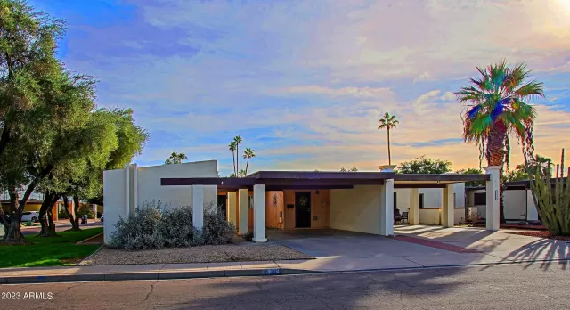 MLS: 6644014 Condo For Sale