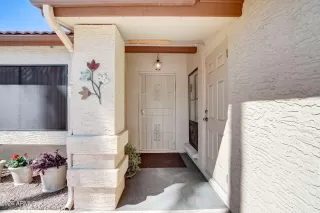 Photo #2: 6644202 Listing 