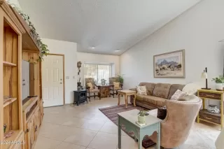 Photo #3: 6644202 Listing 