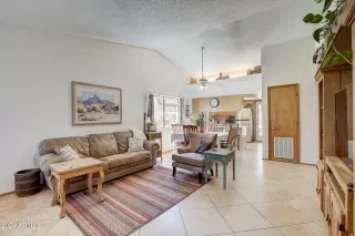 Photo #4: 6644202 Listing 