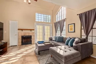 Photo #5: 6644692 Listing