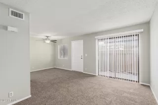 Photo #4: 6645004 Listing 