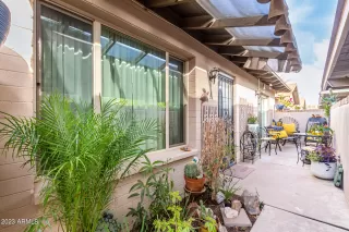 Photo #2: 6645152 Listing