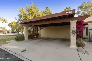 Photo #1: 6645271 Listing