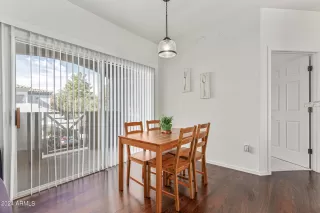 Photo #5: 6645692 Listing 