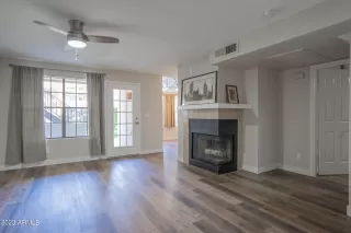 Photo #4: 6645749 Listing 