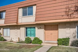 Photo #2: 6645856 Listing