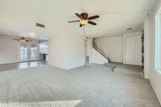 Photo #4: 6645856 Listing