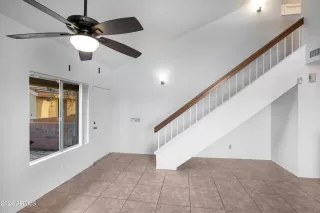 Photo #3: 6646050 Listing