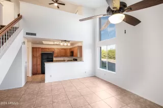 Photo #6: 6646050 Listing