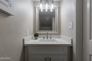 Photo #4: 6646123 Listing