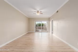 Photo #3: 6646400 Listing