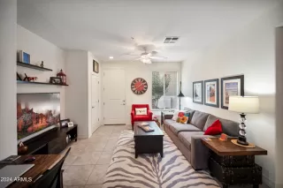 Photo #3: 6646463 Listing