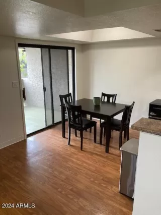 Photo #6: 6646584 Listing