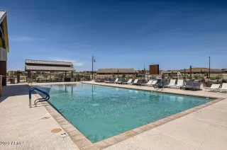 Photo #5: 6646743 Listing 