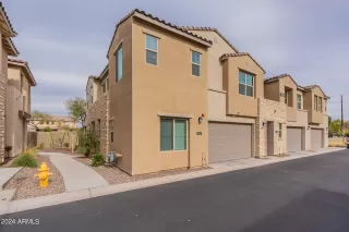 Photo #2: 6646834 Listing 