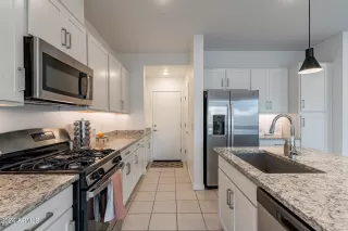 Photo #4: 6646834 Listing 