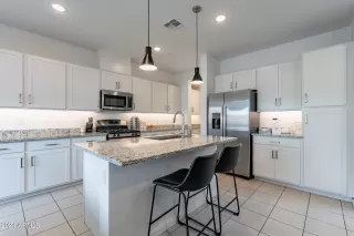 Photo #5: 6646834 Listing 