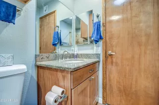 Photo #2: 6646905 Listing 