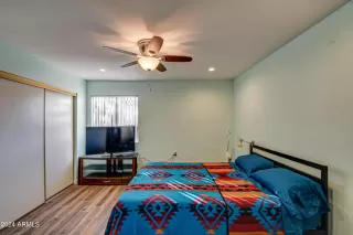 Photo #3: 6646905 Listing 