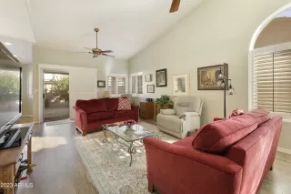 Photo #2: 6646929 Listing