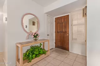 Photo #4: 6646966 Listing