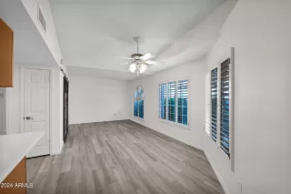 Photo #6: 6647118 Listing 