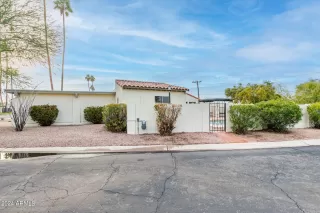 Photo #3: 6647278 Listing 