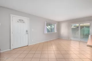 Photo #3: 6647820 Listing