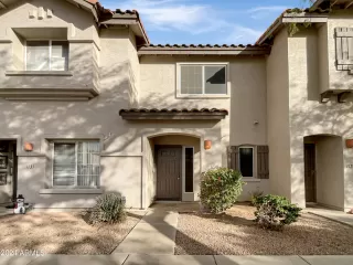 Photo #1: 6647983 Listing