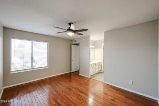 Photo #5: 6648159 Listing 