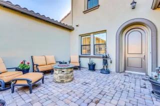 Photo #4: 6648205 Listing