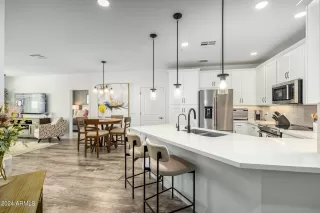 Photo #1: 6648361 Listing 