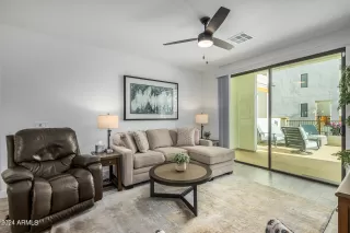 Photo #4: 6648361 Listing 