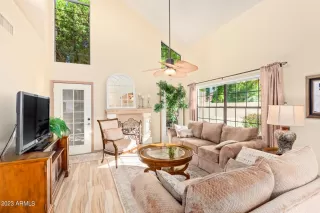 Photo #3: 6648410 Listing