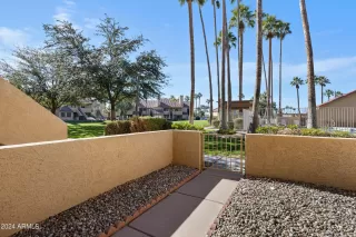 Photo #3: 6648821 Listing 