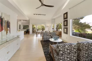 Photo #3: 6648855 Listing