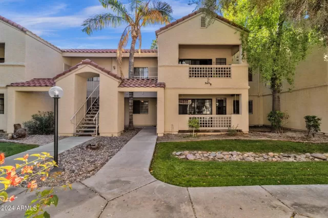 MLS: 6648877 Condo For Sale