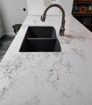 Photo #1: 6649027 Listing