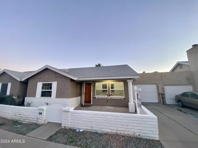 MLS: 6649262 Condo For Sale