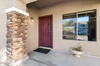 Photo #3: 6649771 Listing