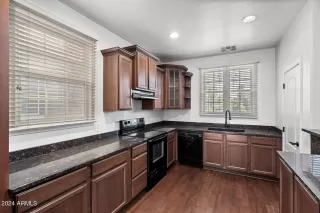 Photo #1: 6649937 Listing 