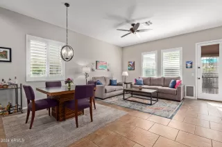 Photo #2: 6650046 Listing