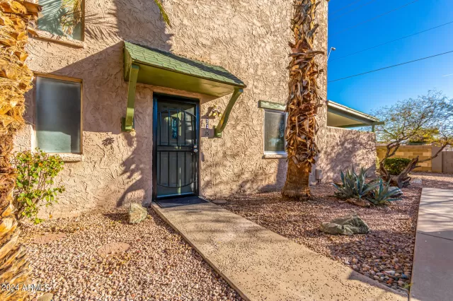 MLS: 6650120 Condo For Sale