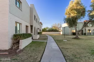 Photo #1: 6650641 Listing 