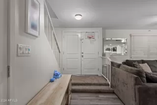 Photo #3: 6650641 Listing 